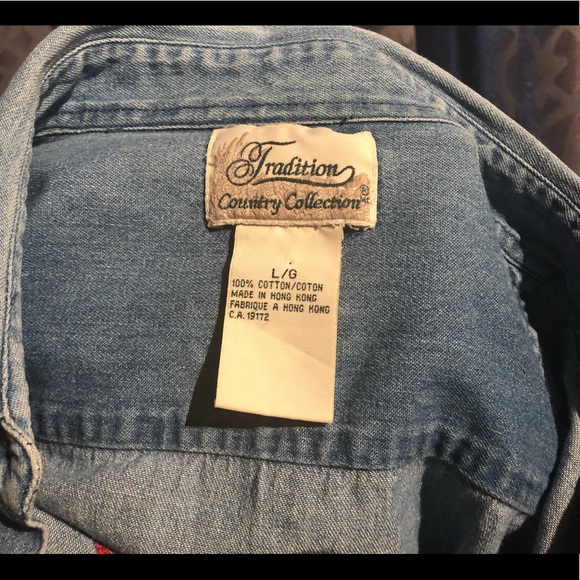 🎉 Fall Appliqué Button Up Denim Collared Shirt - Picture 3 of 5